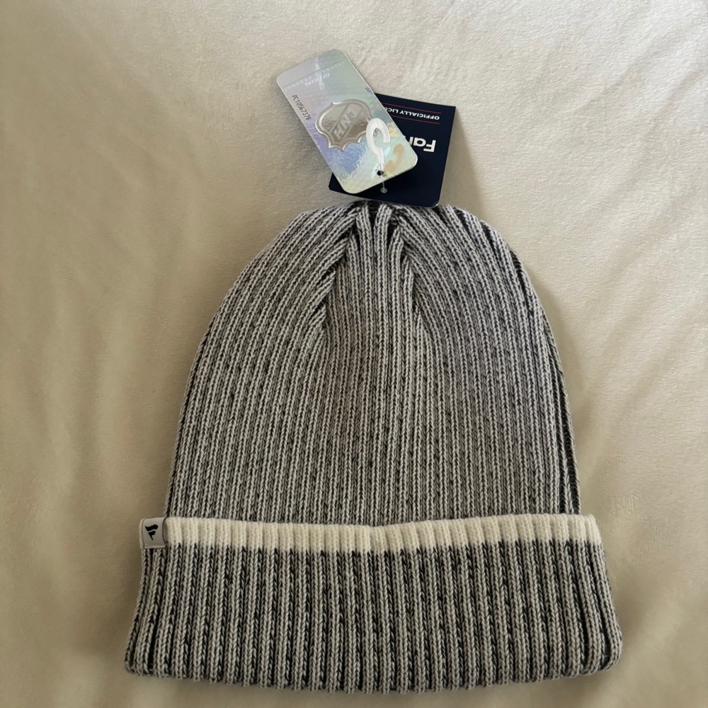Fanatics Vegas Golden Knights Beanie VGK Official Licensed Product NHL Haze NWT - Picture 2 of 3